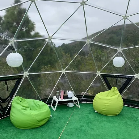 Skydome Οργανωμένο κάμπινγκ